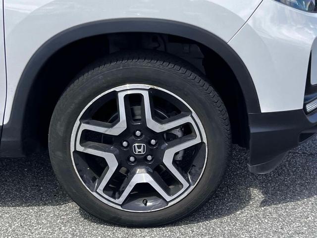 Photo of 2022 Platinum White Pearl Honda Passport