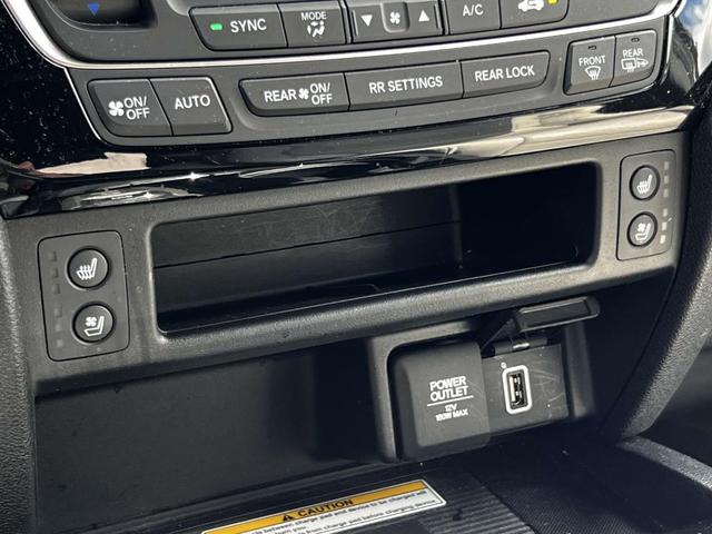 Photo of 2022 Platinum White Pearl Honda Passport