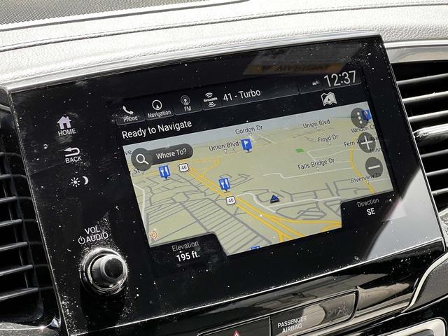 Photo of 2022 Platinum White Pearl Honda Passport