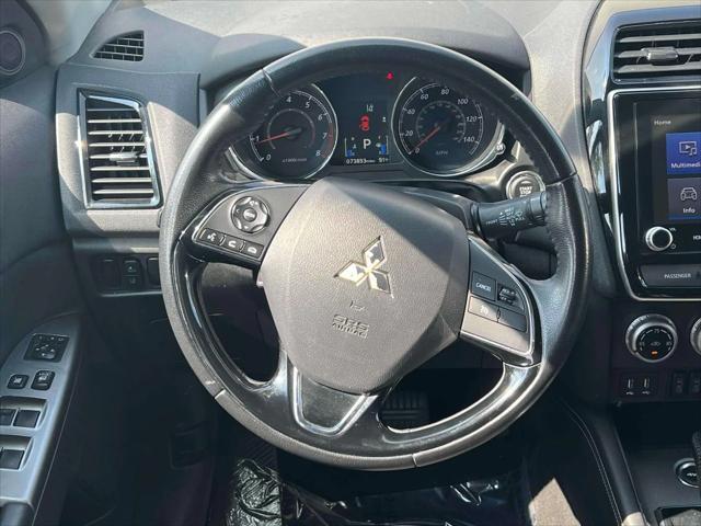 Photo of 2020 Pearl White Mitsubishi Outlander Sport