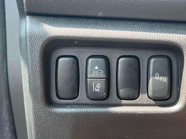 Photo of 2020 Pearl White Mitsubishi Outlander Sport