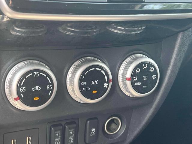 Photo of 2020 Pearl White Mitsubishi Outlander Sport