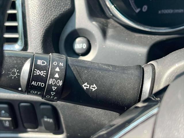 Photo of 2020 Pearl White Mitsubishi Outlander Sport