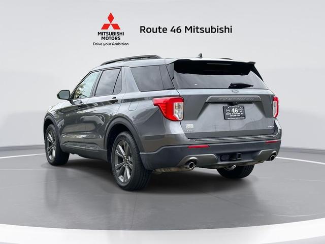 Photo of 2022 Carbonized Gray Metallic Ford Explorer