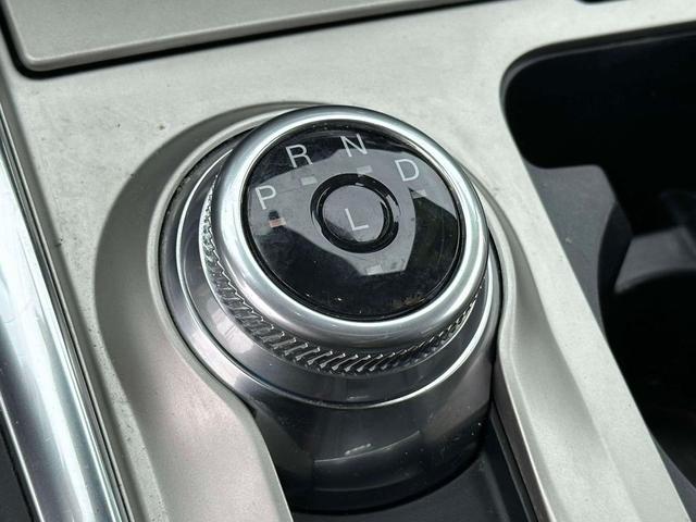 Photo of 2022 Carbonized Gray Metallic Ford Explorer