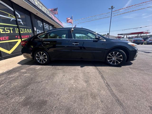 Photo of 2018 BLACK Toyota Avalon