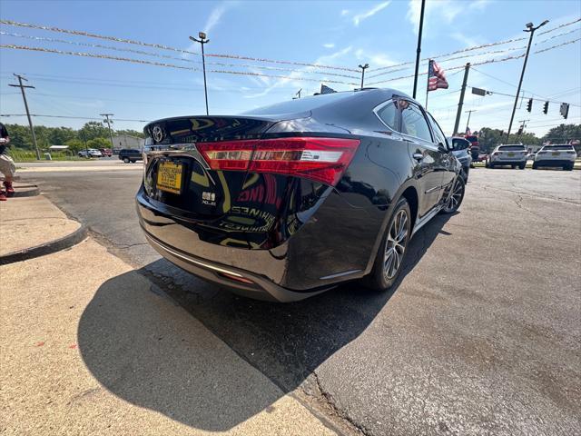 Photo of 2018 BLACK Toyota Avalon