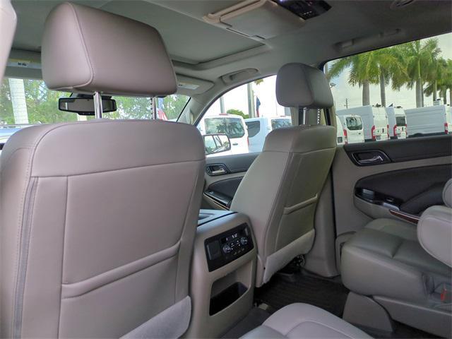 Photo of 2020 Iridescent Pearl Tricoat Chevrolet Tahoe