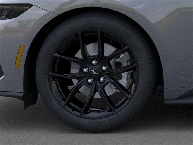 Photo of 2025 Gray Metallic Ford Mustang