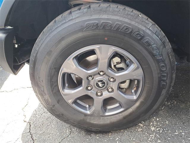 Photo of 2023 Velocity Blue Metallic Ford Bronco