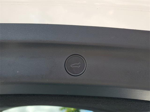 Photo of 2024 Pearl White Multi-Coat Tesla Model Y
