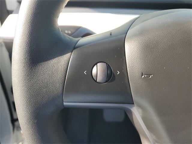 Photo of 2024 Pearl White Multi-Coat Tesla Model Y