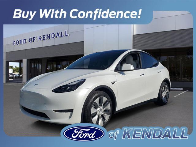 Photo of 2024 Pearl White Multi-Coat Tesla Model Y