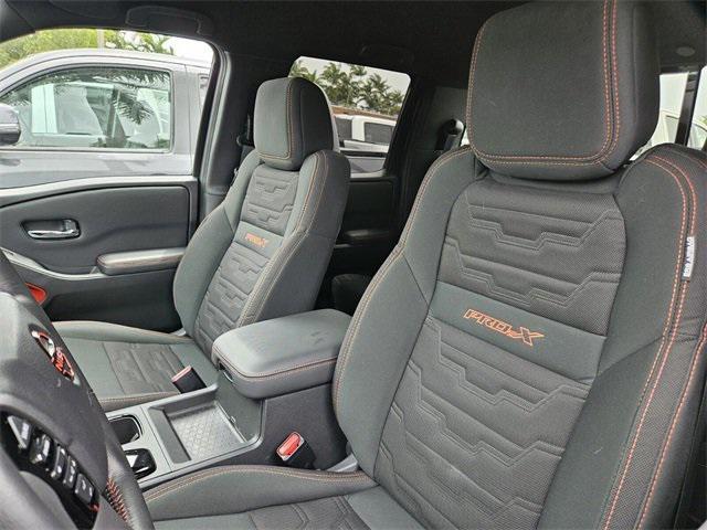Photo of 2024 Gun Metallic Nissan Frontier