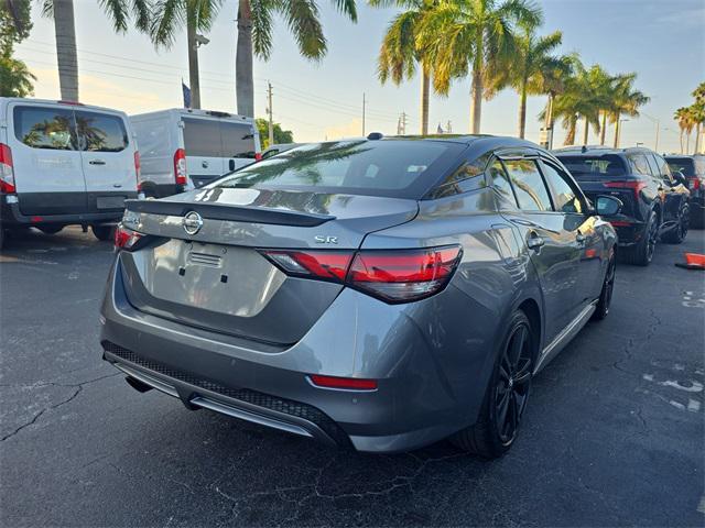 Photo of 2020 Gun Metallic/Super Black Nissan Sentra