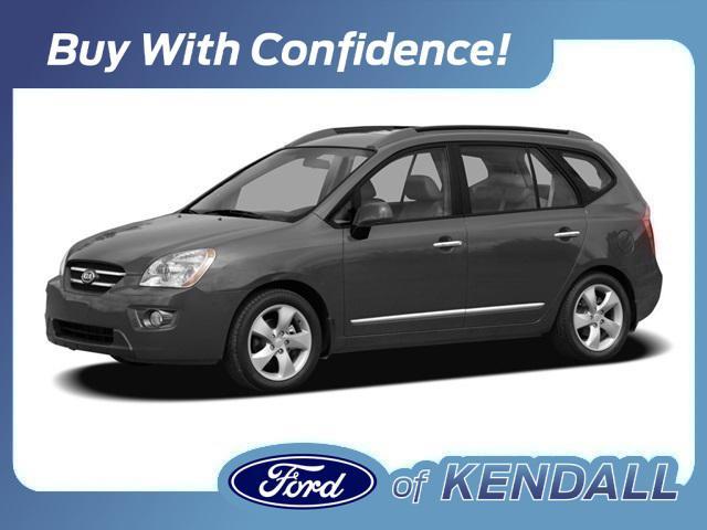 2008 Kia Rondo