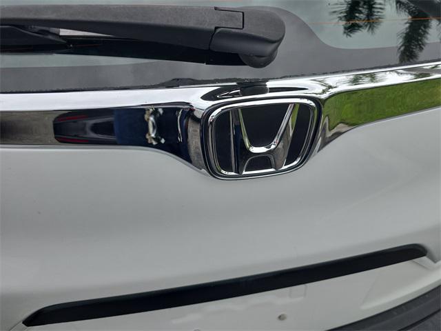 Photo of 2019 Platinum White Pearl Honda CR-V