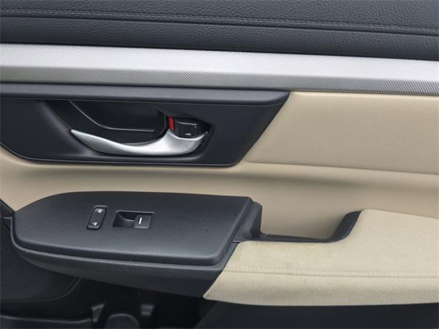 Photo of 2019 Platinum White Pearl Honda CR-V