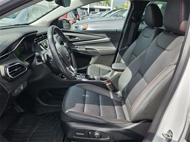 Photo of 2023 Summit White Chevrolet Bolt EUV