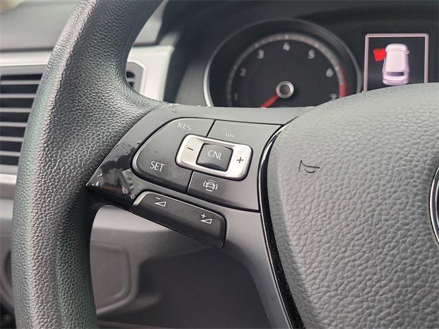 Photo of 2019 Pacific Blue Metallic Volkswagen Atlas