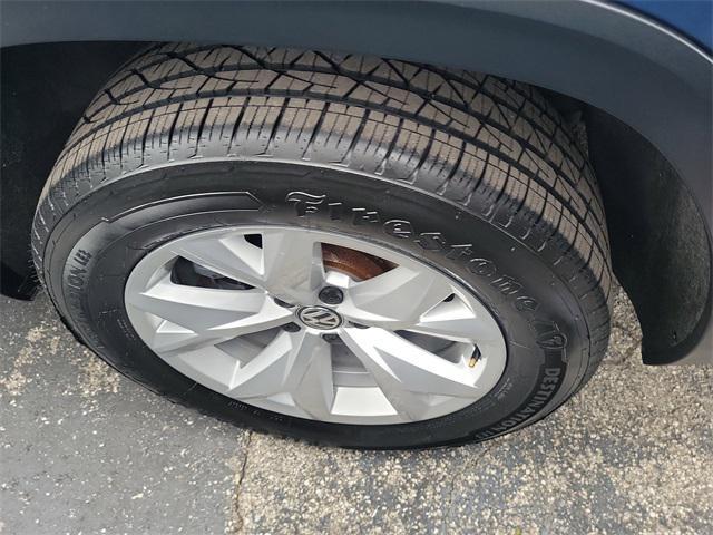 Photo of 2019 Pacific Blue Metallic Volkswagen Atlas