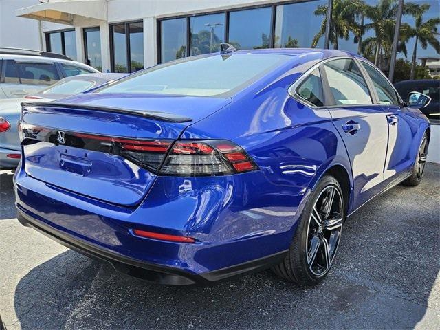 Photo of 2024 Still Night Pearl Honda Accord Hybrid