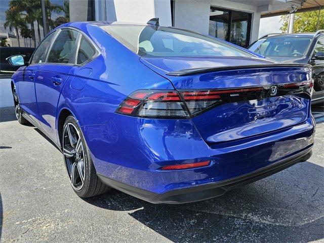 Photo of 2024 Still Night Pearl Honda Accord Hybrid