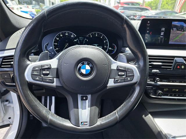Photo of 2019 Alpine White BMW 540