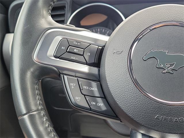 Photo of 2021 Oxford White Ford Mustang