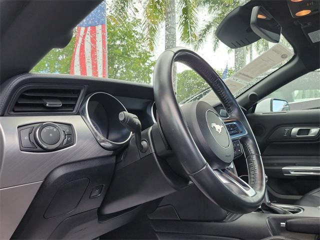 Photo of 2021 Oxford White Ford Mustang