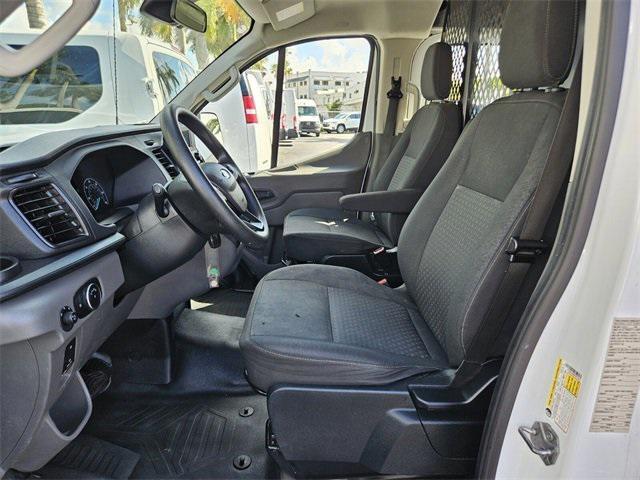 Photo of 2023 Oxford White Ford Transit-250