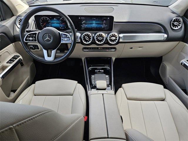 Photo of 2021 Night Black Mercedes-Benz GLB 250