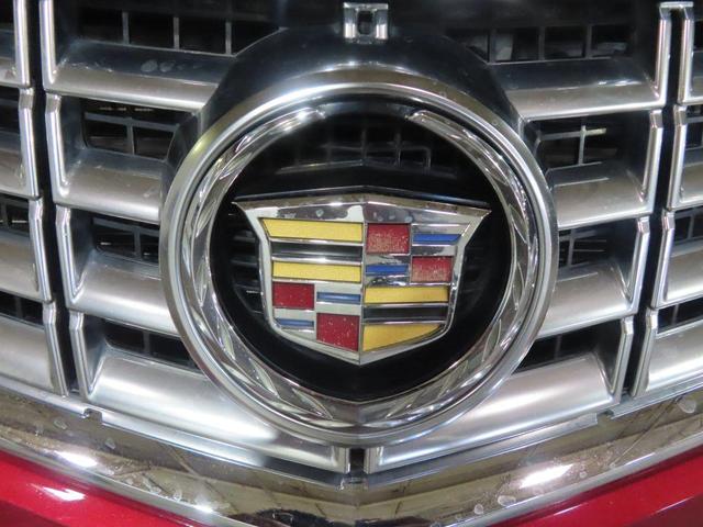 Photo of 2014 Red Cadillac SRX