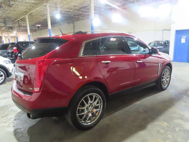 Photo of 2014 Red Cadillac SRX
