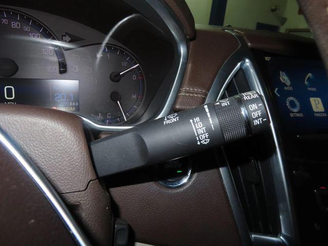 Photo of 2014 Red Cadillac SRX