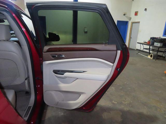 Photo of 2014 Red Cadillac SRX