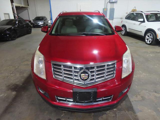 Photo of 2014 Red Cadillac SRX