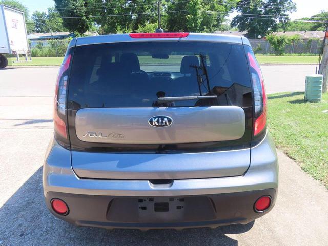 Photo of 2018 Gray Kia Soul
