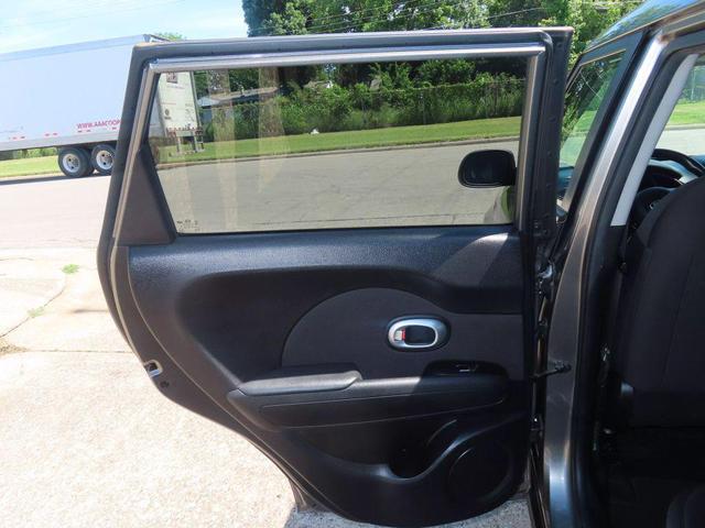 Photo of 2018 Gray Kia Soul