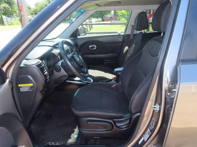 Photo of 2018 Gray Kia Soul