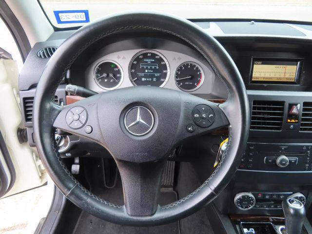 Photo of 2012 White Mercedes-Benz GLK-Class