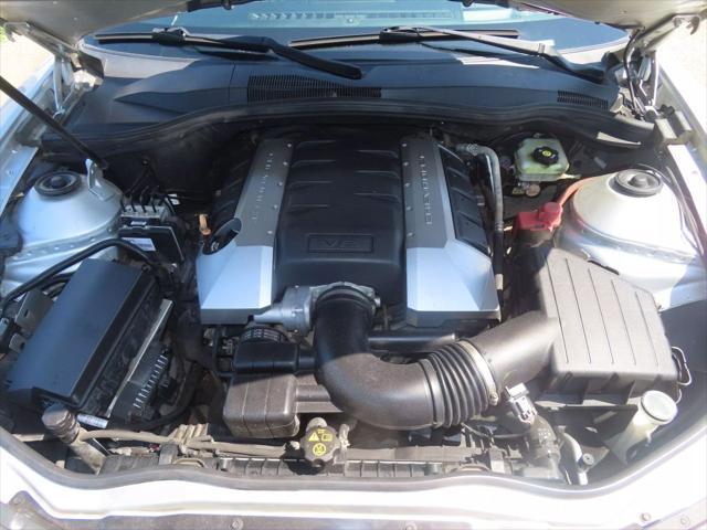 Photo of 2011 Silver Chevrolet Camaro