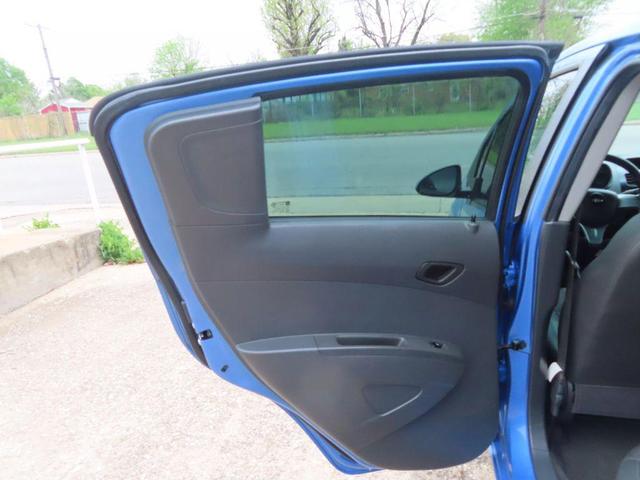 Photo of 2014 Blue Chevrolet Spark