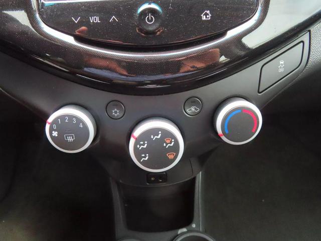 Photo of 2014 Blue Chevrolet Spark