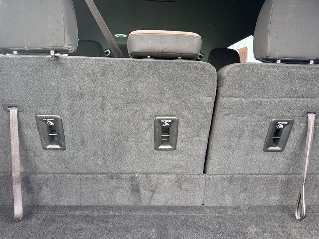 Photo of 2025 Summit White Chevrolet Traverse
