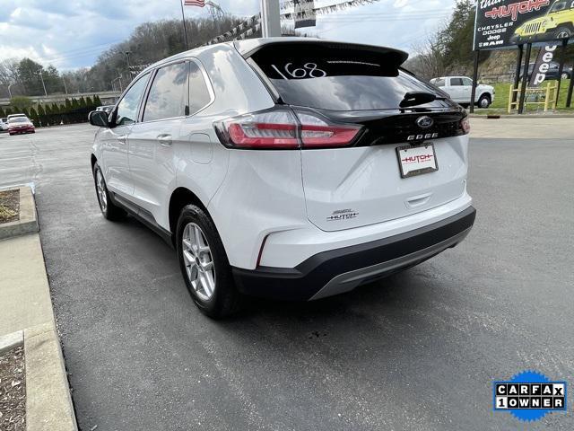 Photo of 2024 Oxford White Ford Edge
