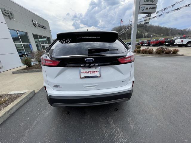 Photo of 2024 Oxford White Ford Edge