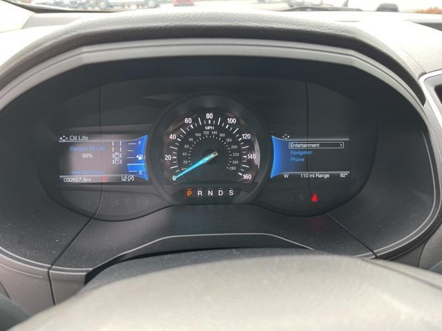 Photo of 2024 Oxford White Ford Edge