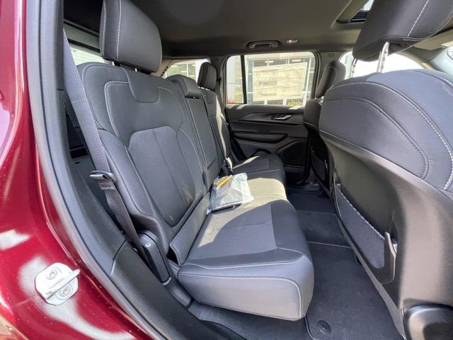 Photo of 2025 Velvet Red Pearlcoat Jeep Grand Cherokee