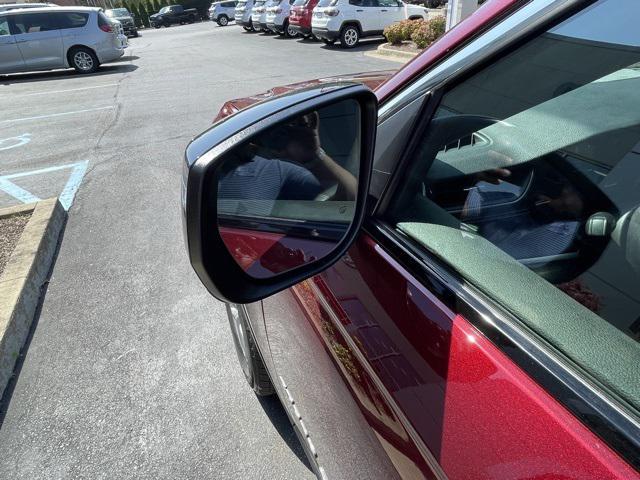 Photo of 2025 Velvet Red Pearlcoat Jeep Grand Cherokee